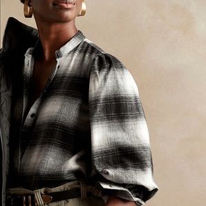 Organic cotton flannel bishop sleeve blouse